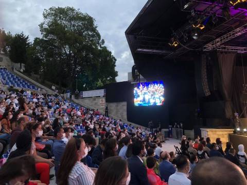 Naz İrem Türkmen - Genç Virtüoz ile Canlı Konserlere Veda ! 